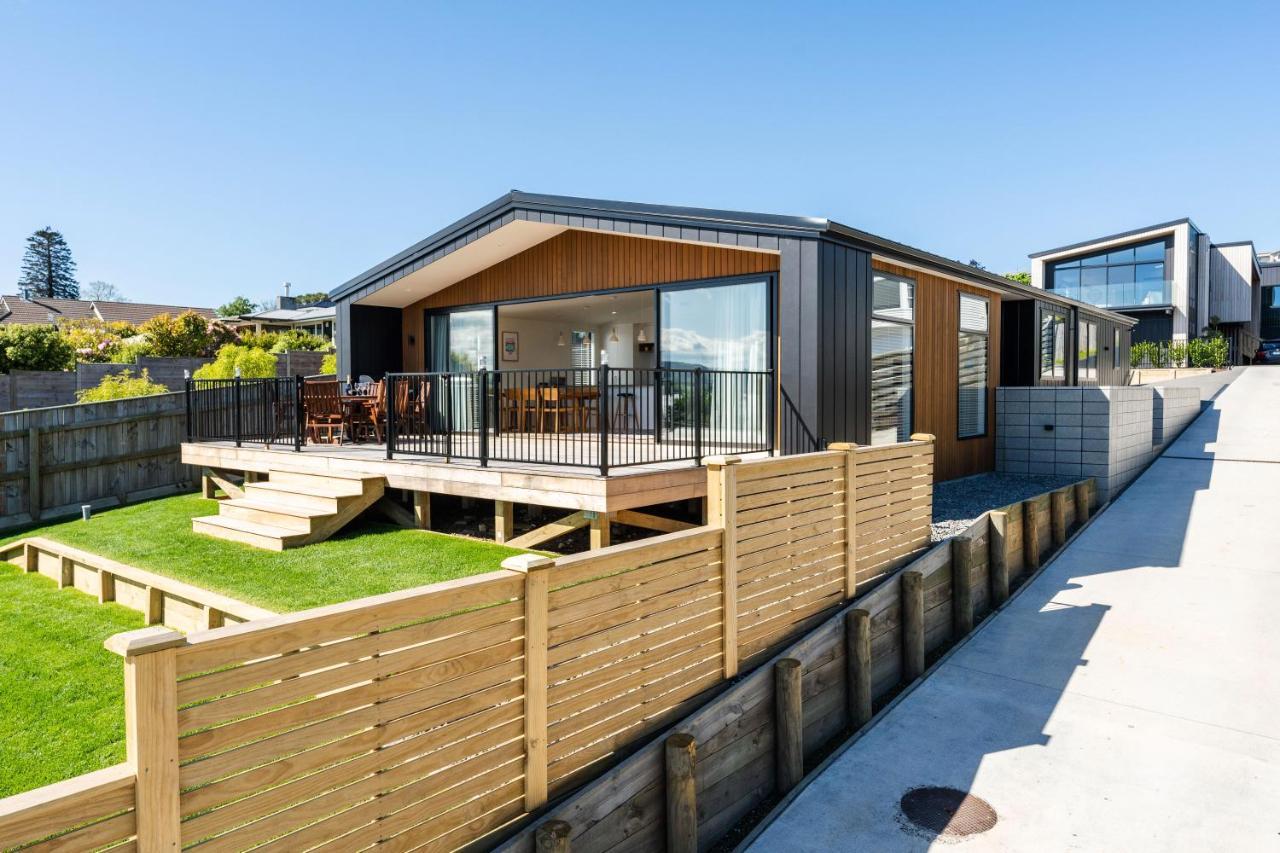 Lakeview Terrace - Taupo Holiday Home Exterior foto